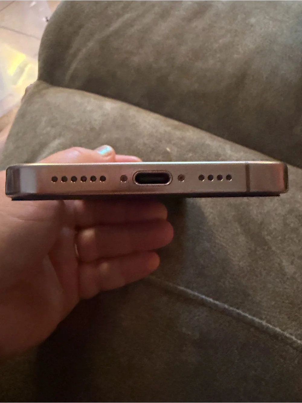 Apple iPhone 16 Pro Max - titanium 256